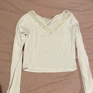 Long sleeve crop top